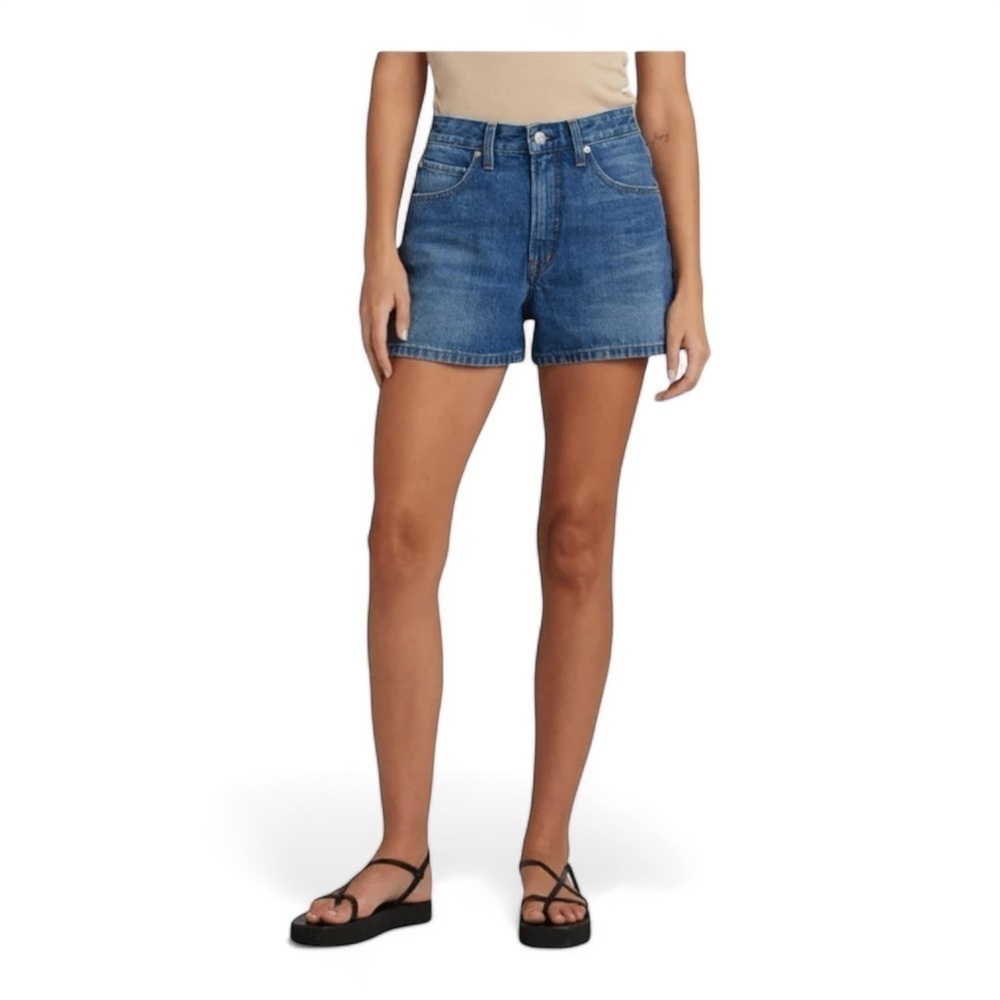 Edwin Amber Short in Idle NWT